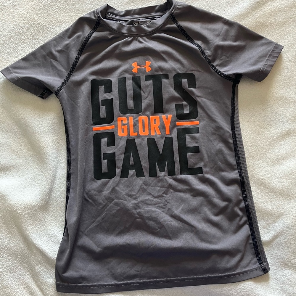 Lightweight Under armor shirt. Size 8 boys